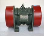 新特電機(jī) JZO異步振動(dòng)電機(jī)