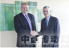 Cognex COO Robert Willet和B&R總經理 Han Wimmer開創(chuàng)了基于POWERLINK的合作。