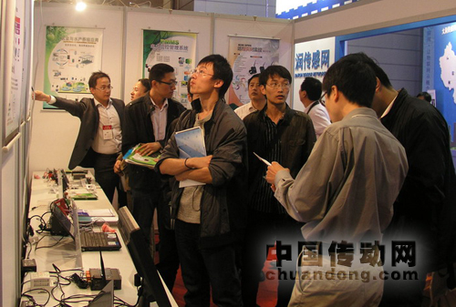 本次展覽會，泓格科技動態(tài)展示的WISE系統(tǒng)、PMMS電力監(jiān)控解決方案和RTU車載監(jiān)控系統(tǒng)吸引了自動化行業(yè)中參觀者的駐留