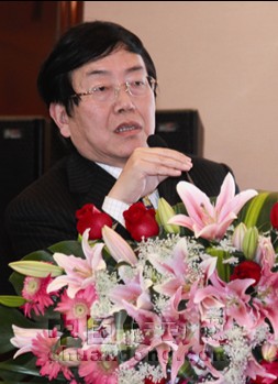 上海會(huì)通自動(dòng)化有限公司董事長(zhǎng)兼總經(jīng)理蘇崇德