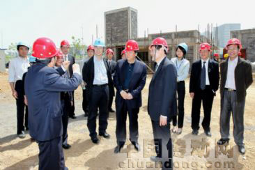 國(guó)電南自集團(tuán)公司黨組書記李慶奎到國(guó)電南自公司調(diào)研