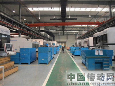東方汽輪機公司九軸六聯(lián)動砂帶磨床生產(chǎn)線 
